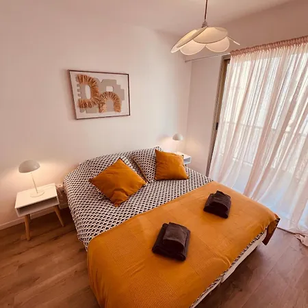 Cosy Avec Terrasse Centre شقة كان