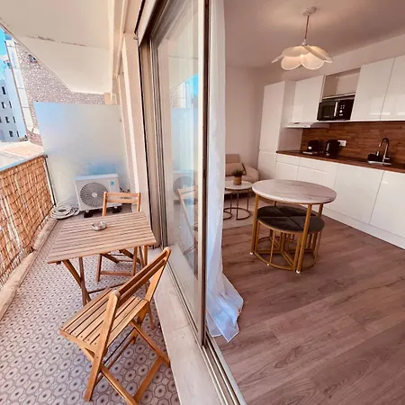 Cosy Avec Terrasse Centre *